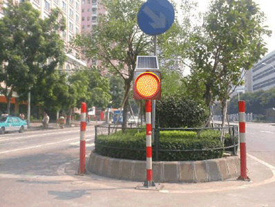 太陽(yáng)能黃閃燈安裝時(shí)需要注意什么？