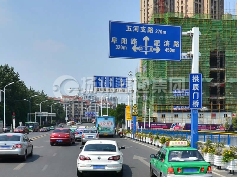 BZG-017，F(xiàn)型交通標(biāo)志桿，合肥交通標(biāo)志桿